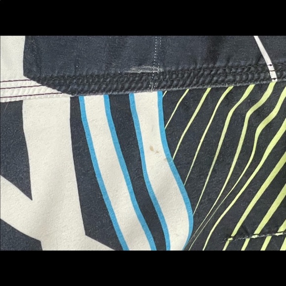 💥💥LOT OF 5 💥💥BOYS SIZE 8-10 MEDIUM - Picture 11 of 15